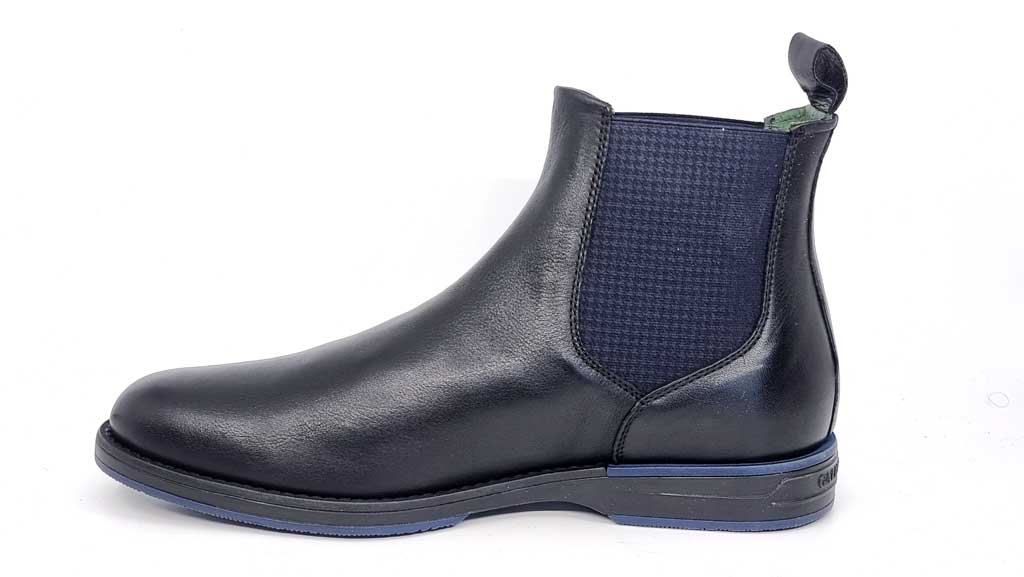 Steele Black Men's Chelsea Boots