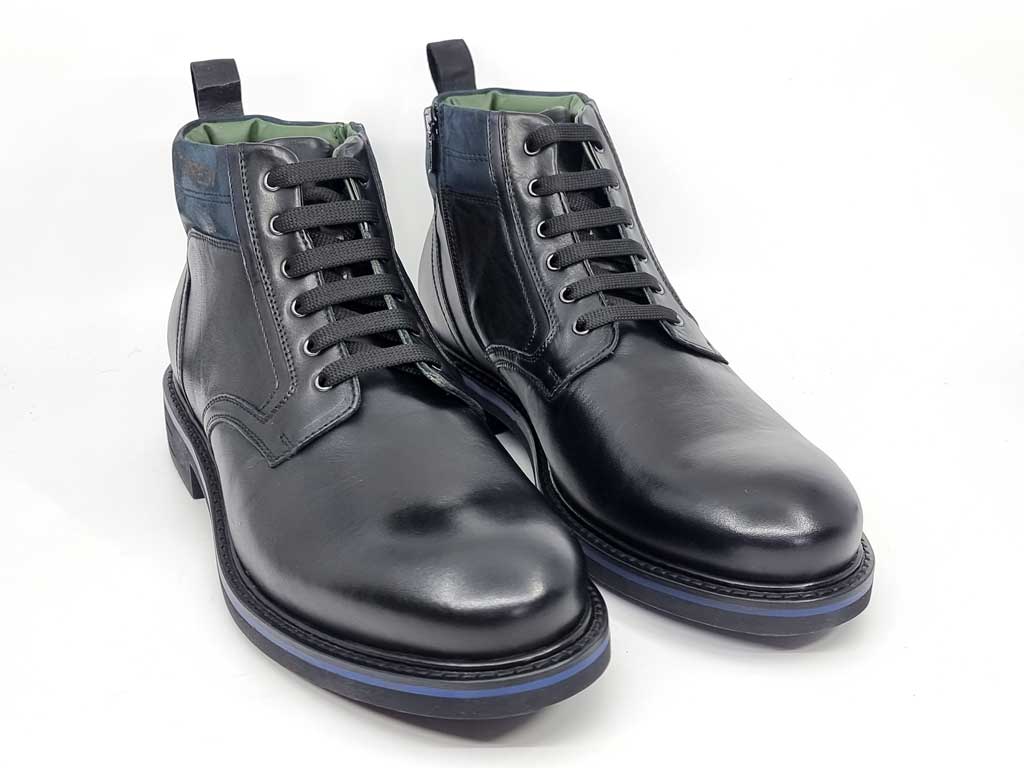 Gary Black Men's Lace-Up Boots
