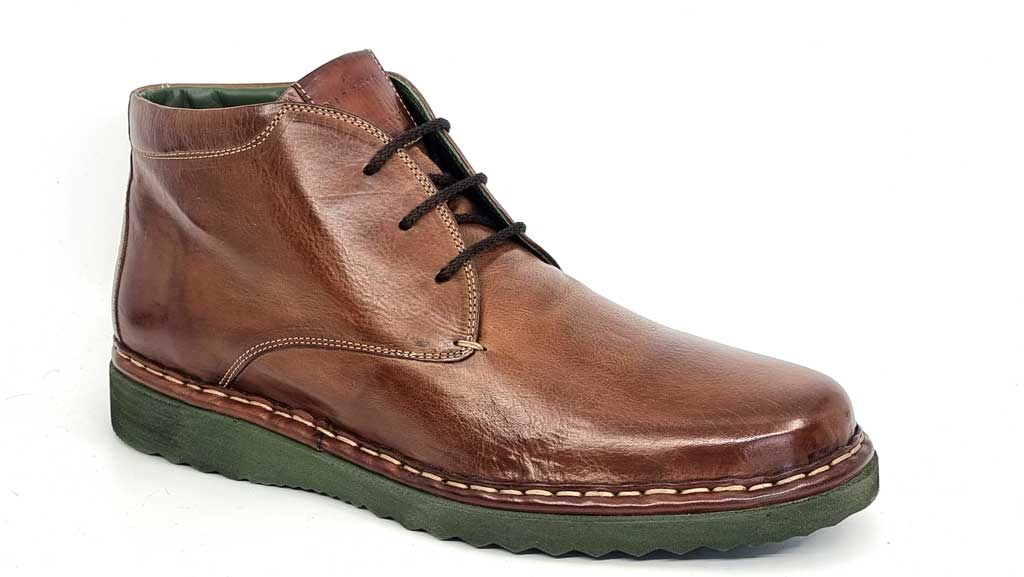 Walter Black Chukka Boots