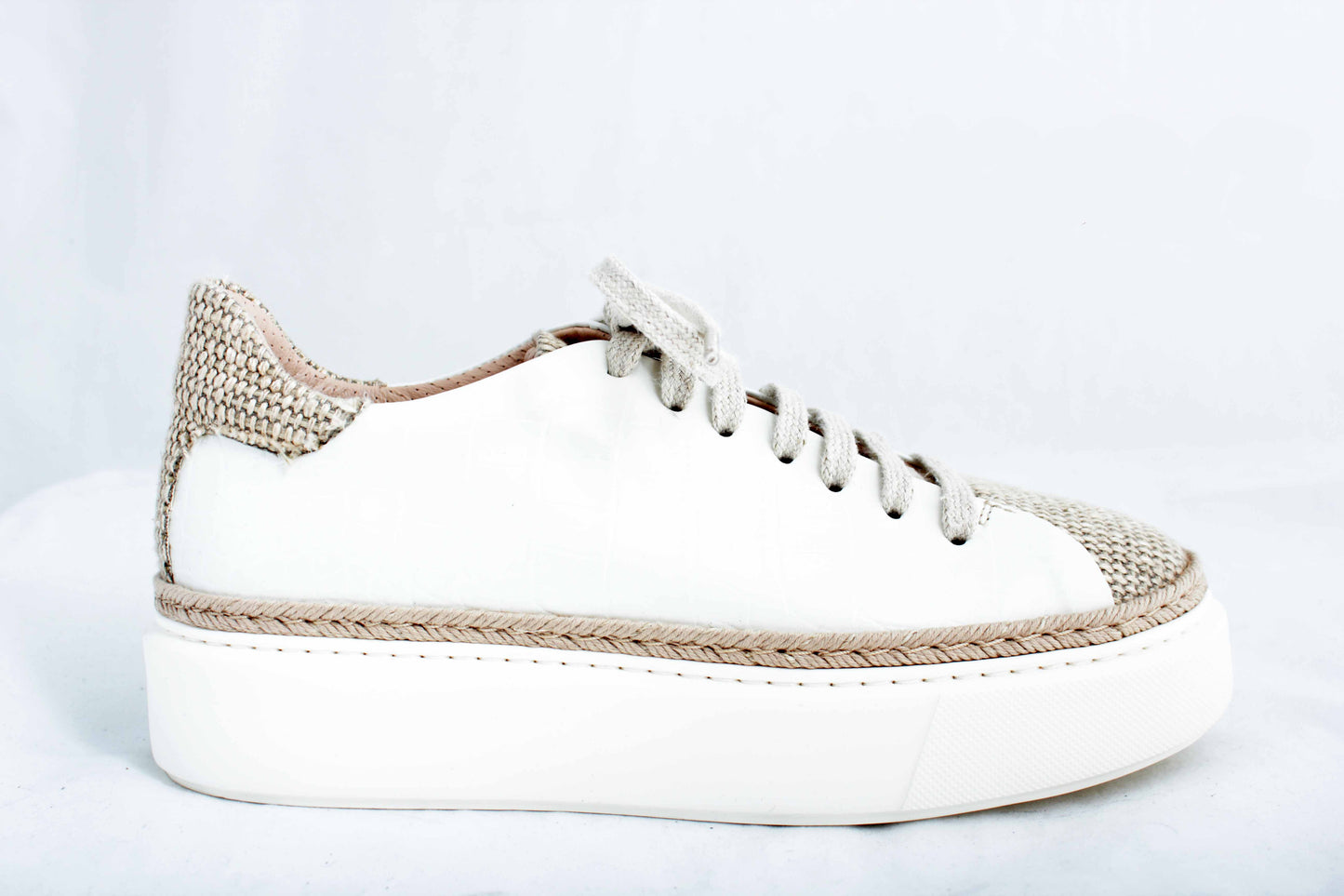 6620 White Women's Sneakers