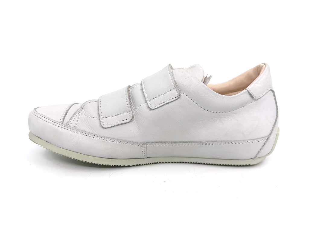 Juliet White Women's Leather Sneakers