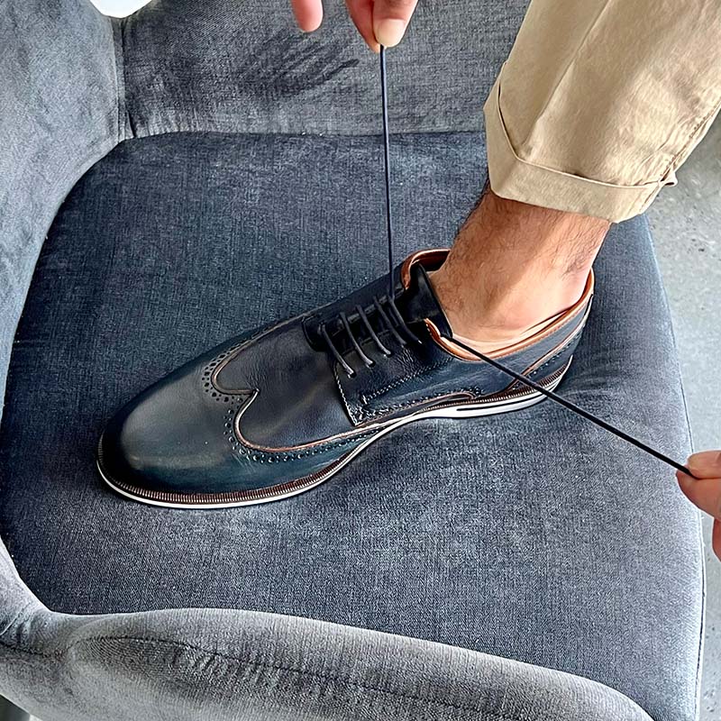 Brett Navy Men's Leather Sneakers