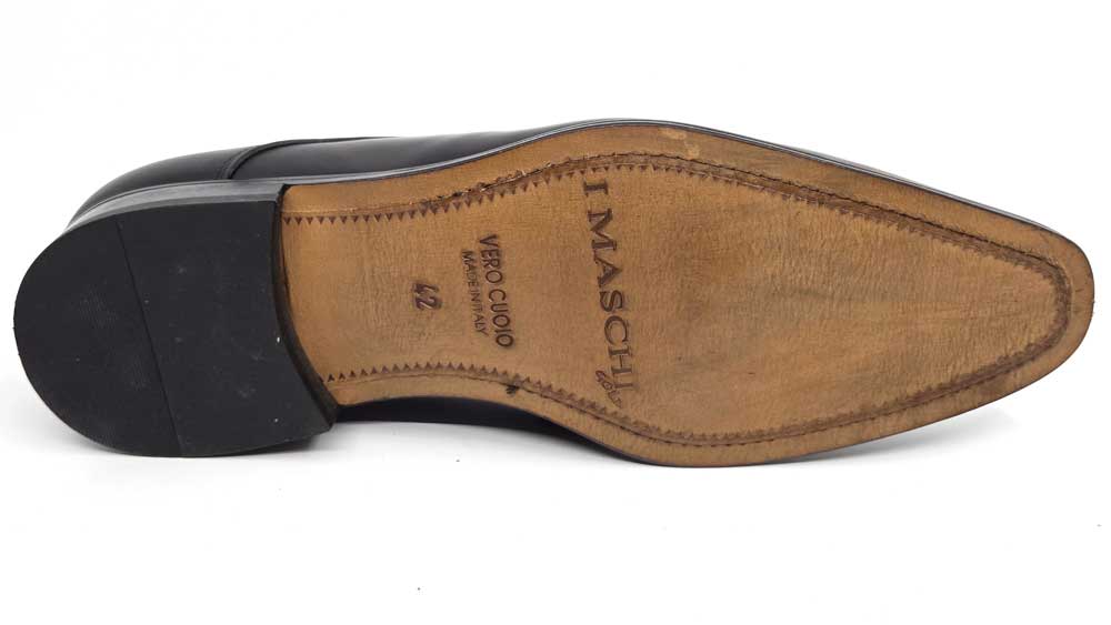 Evander Black Derby Shoes