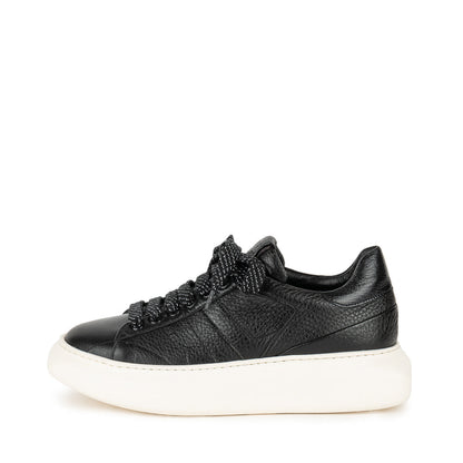 8011 Women's Metallic Silver Sneaker