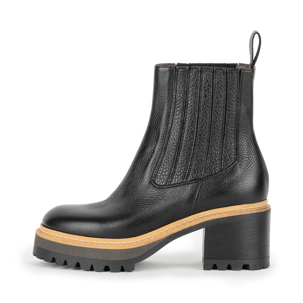 8155 Black Women's Low Cut Ankle Boots