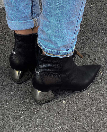 003A Black Leather Women's Ankle Boots