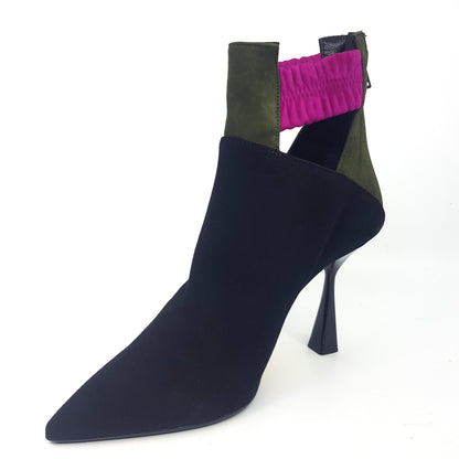 Poppy Black Women's Booties