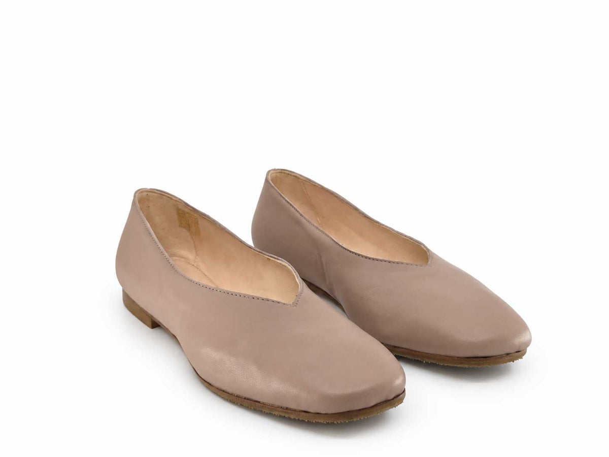 Alba Nude Leather Ballet Flats