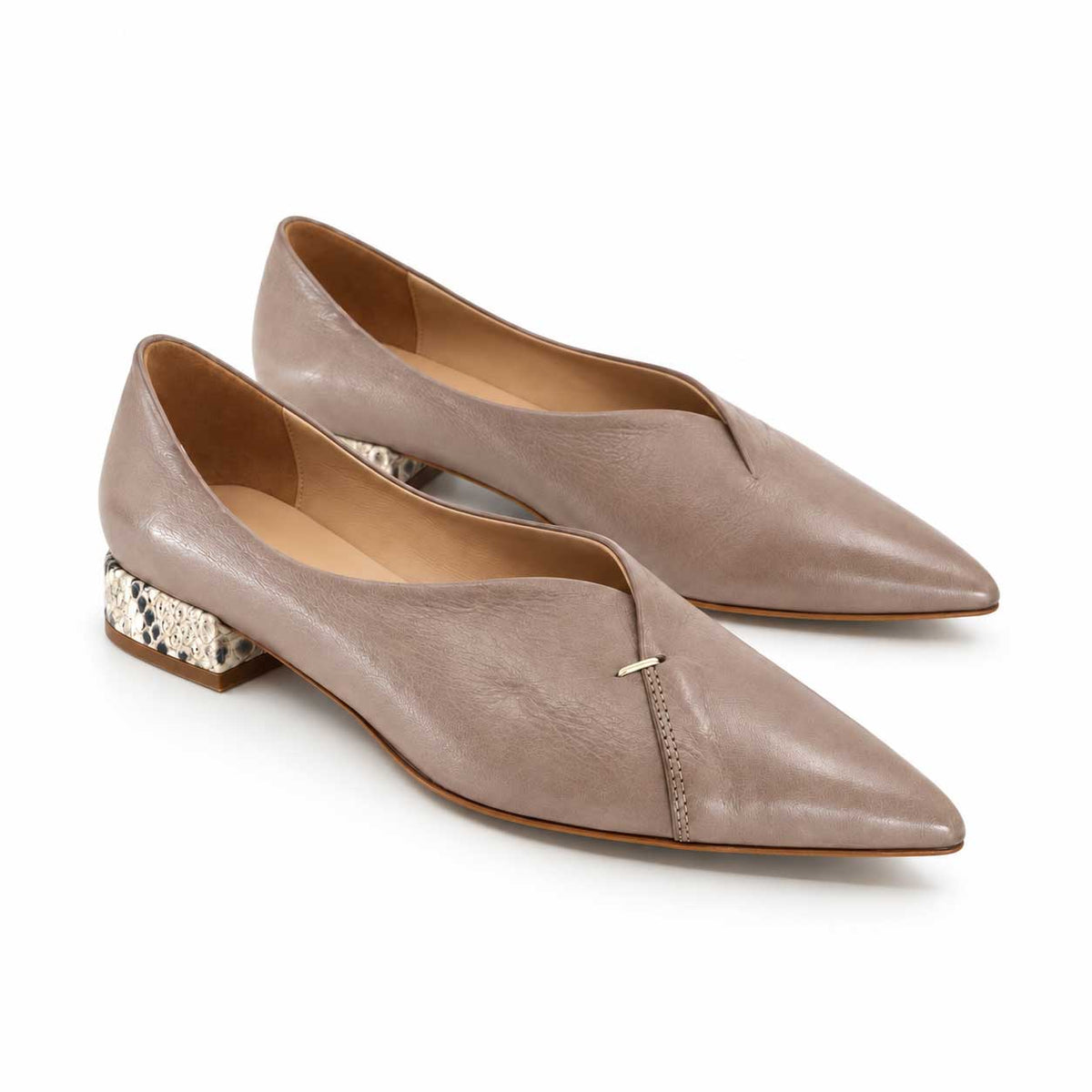 Camilla Womens Taupe Leather Flats