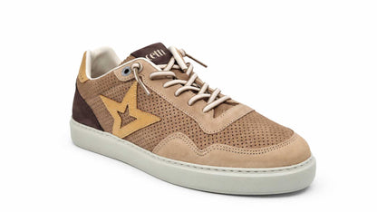 Dario Brown Star Sneakers